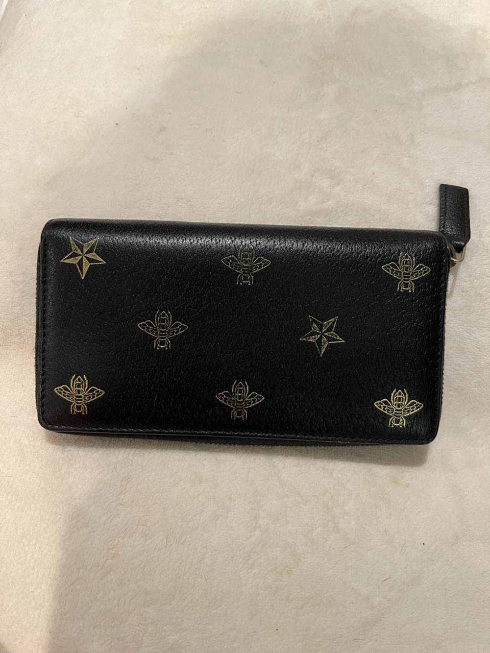 Gucci Black Leather Zip Wallet with Gold Bee and Star Motif like new